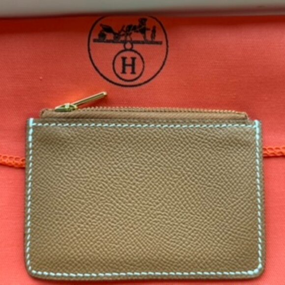 Gorgeous Hermes Wallet - Picture 7 of 8